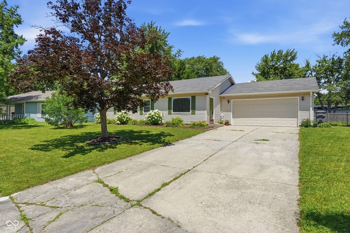 Property Photo: 5832 Windward Way IN 46278