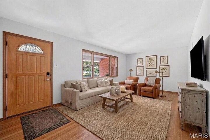 Property Photo:  7650 Sunray Lane  MO 63123 