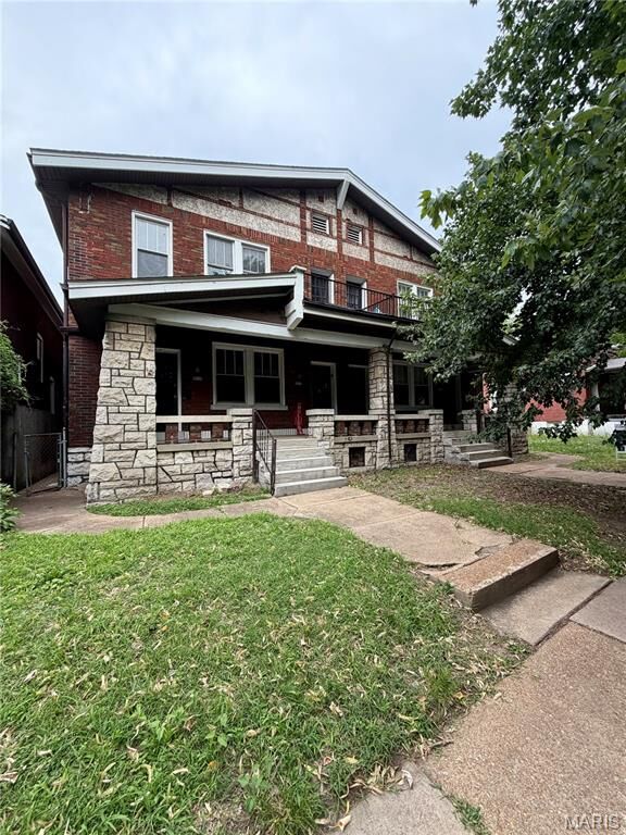 Property Photo: 5215-5217 S Broadway MO 63111