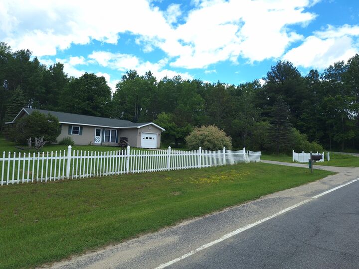 Property Photo:  21024 Sylvan  MI 49677 