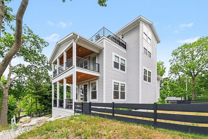 Property Photo:  258 W Lowell Street  MI 49449 
