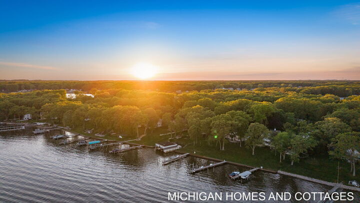 Property Photo:  714 N Shore Drive  MI 49424 