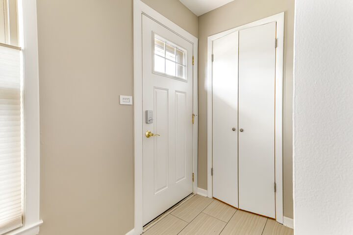 Property Photo:  5815 N Oketo Avenue  IL 60631 
