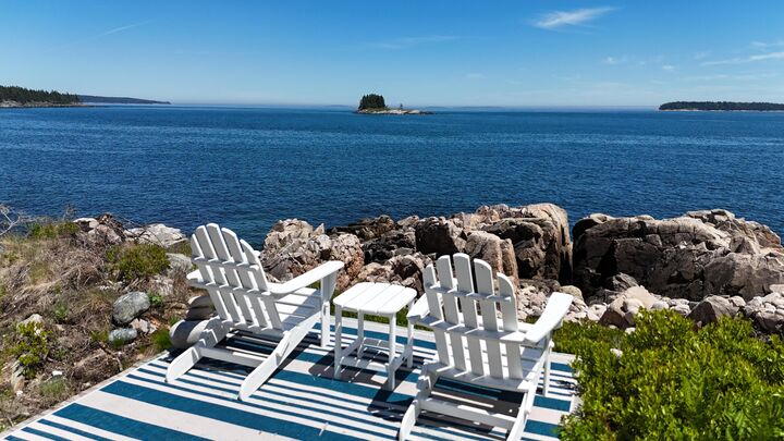 Property Photo:  162 Red Point Road  ME 04685 