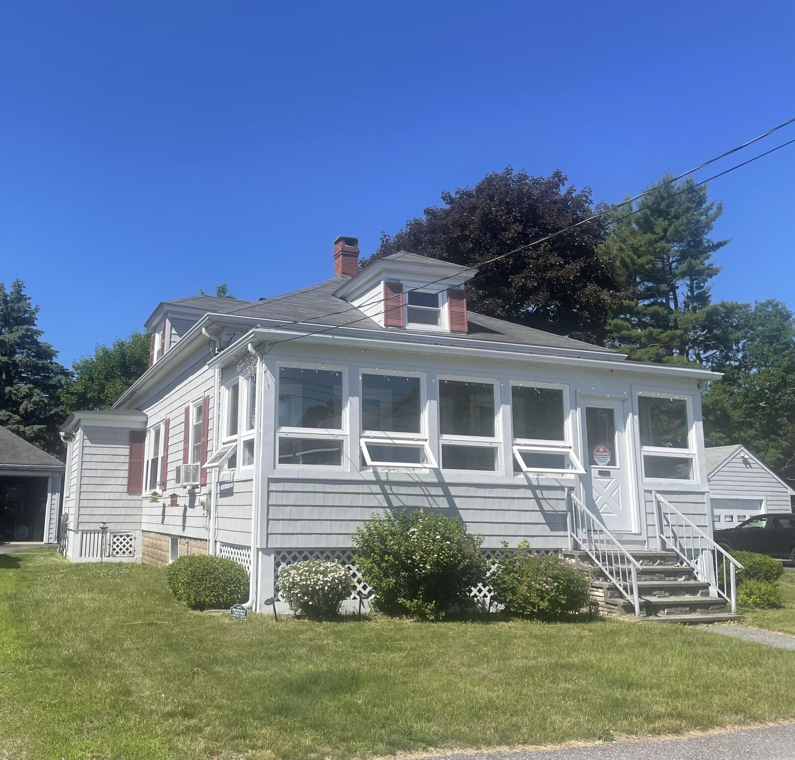 Property Photo: 18 Ardsley Avenue ME 04106