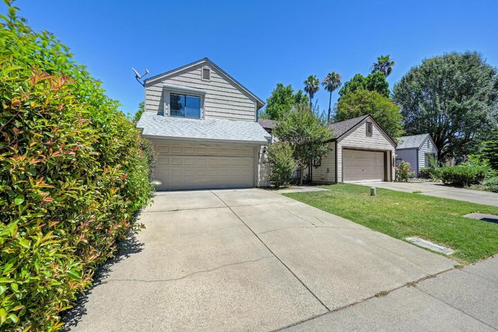 Property Photo:  2316 Sandcastle Way  CA 95833 