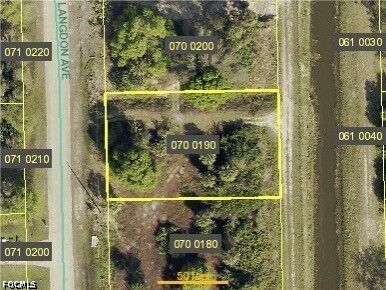 Property Photo:  6028 Langdon Avenue  FL 33905 
