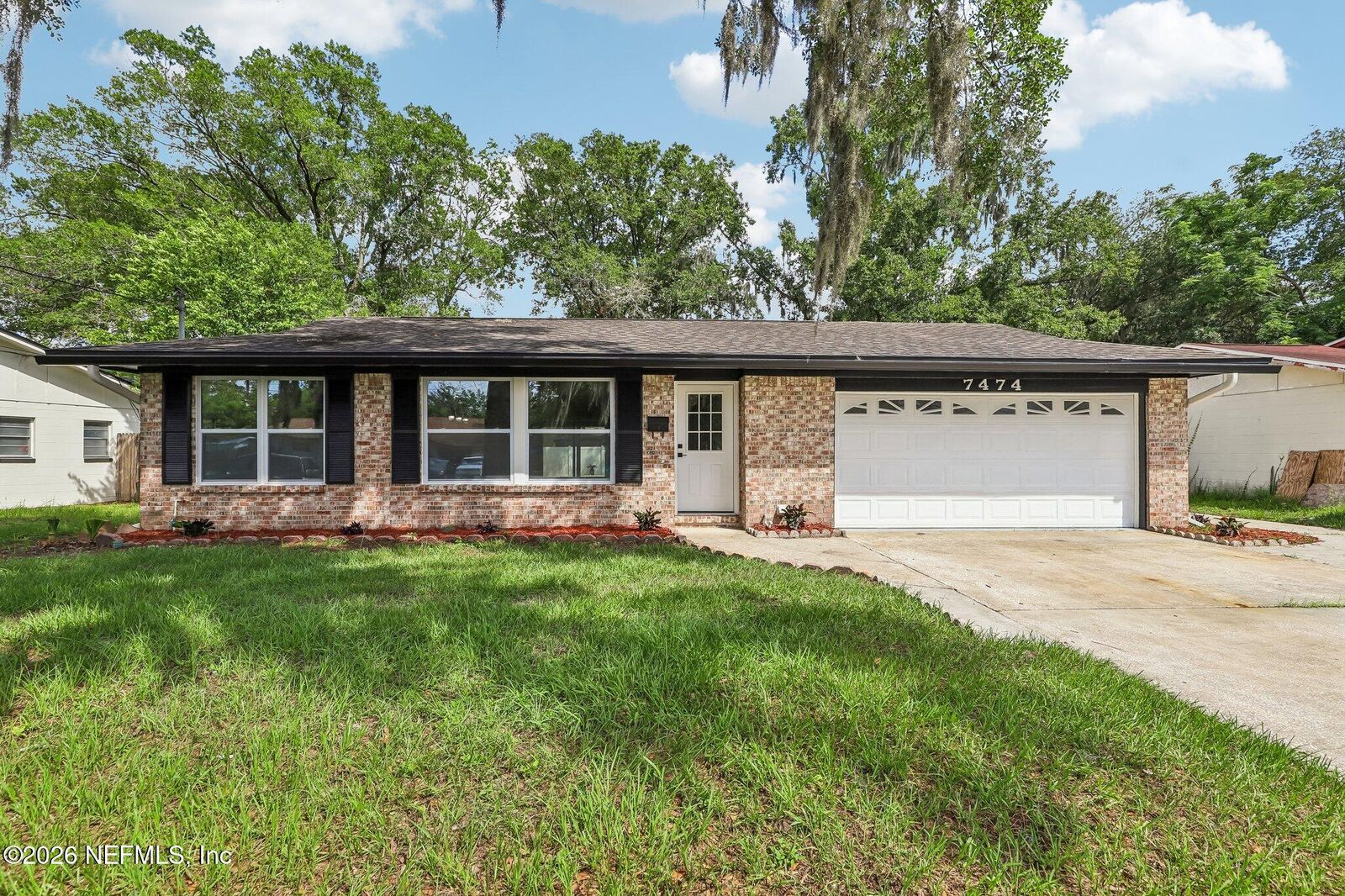 Property Photo: 7474 Deepwood Drive N FL 32244
