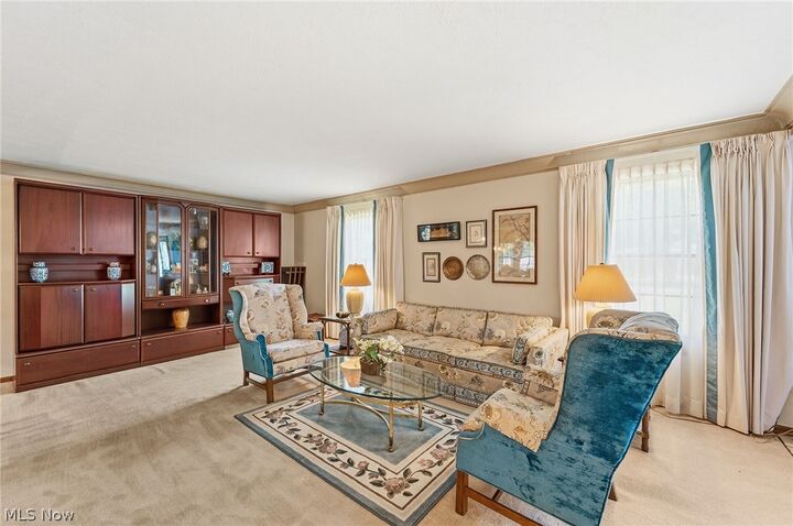 Property Photo: 3965 Laurel Glenn Drive OH 44147