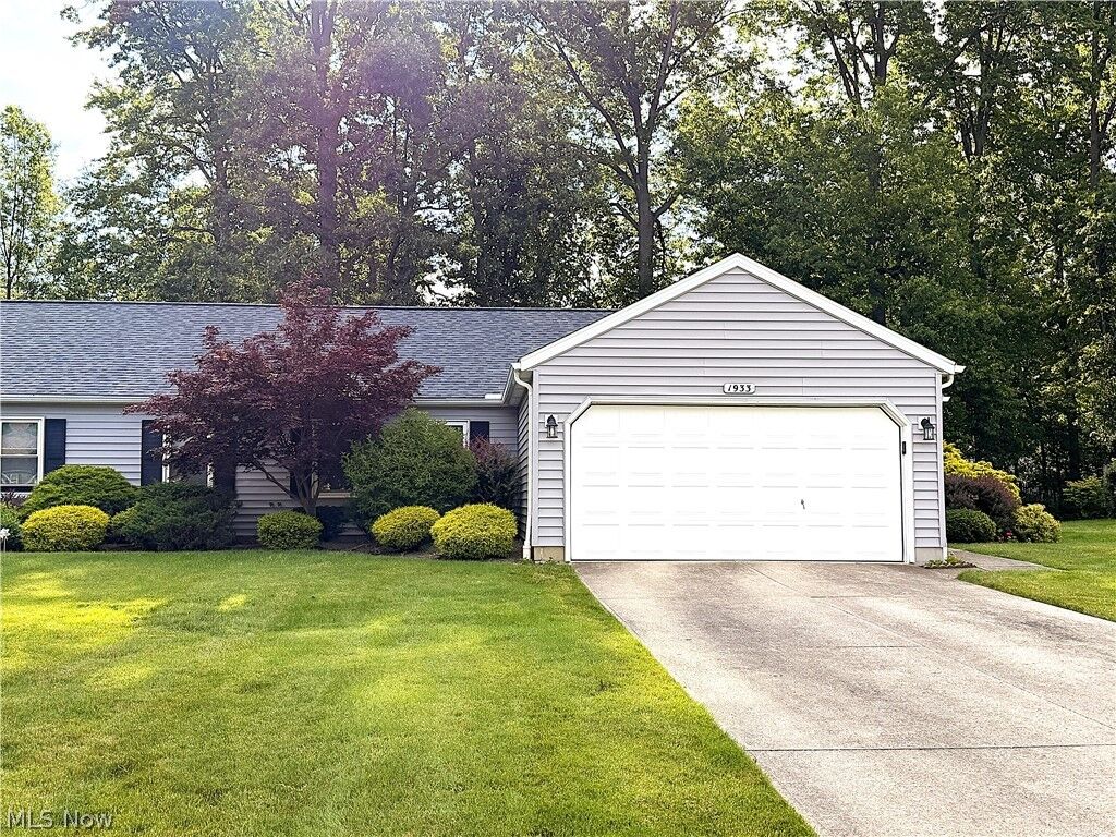 Property Photo:  1933 Candlewood Drive  OH 44011 