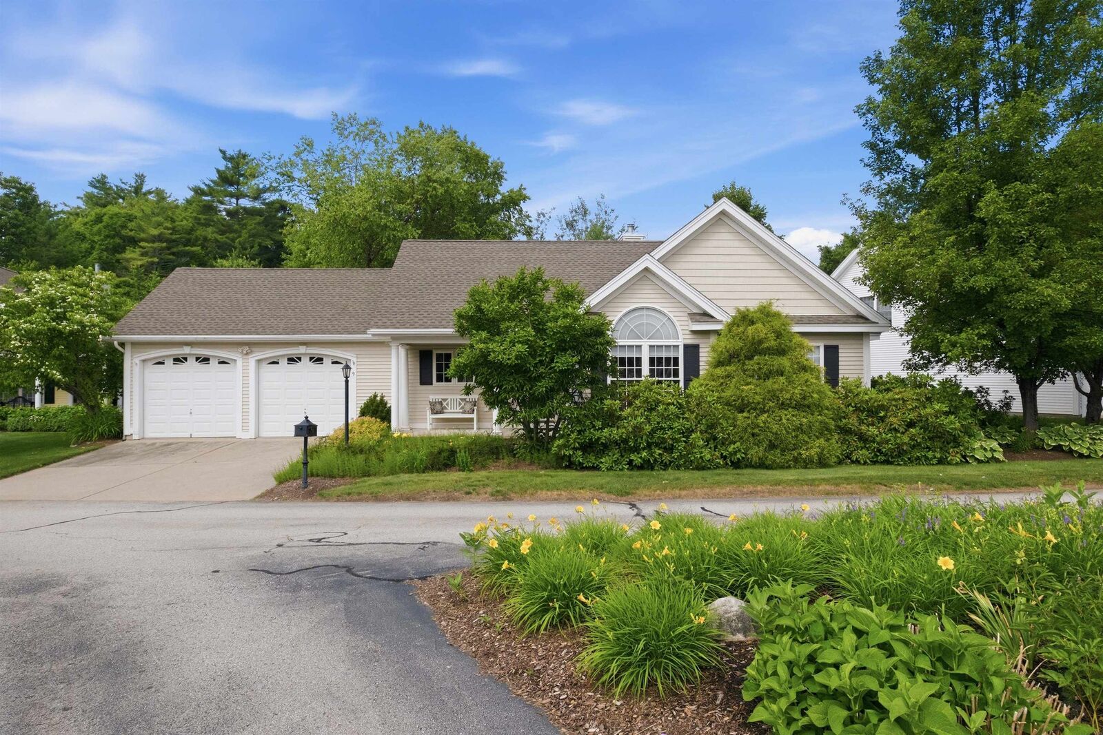 Property Photo:  9 Windchime Drive  NH 03304 