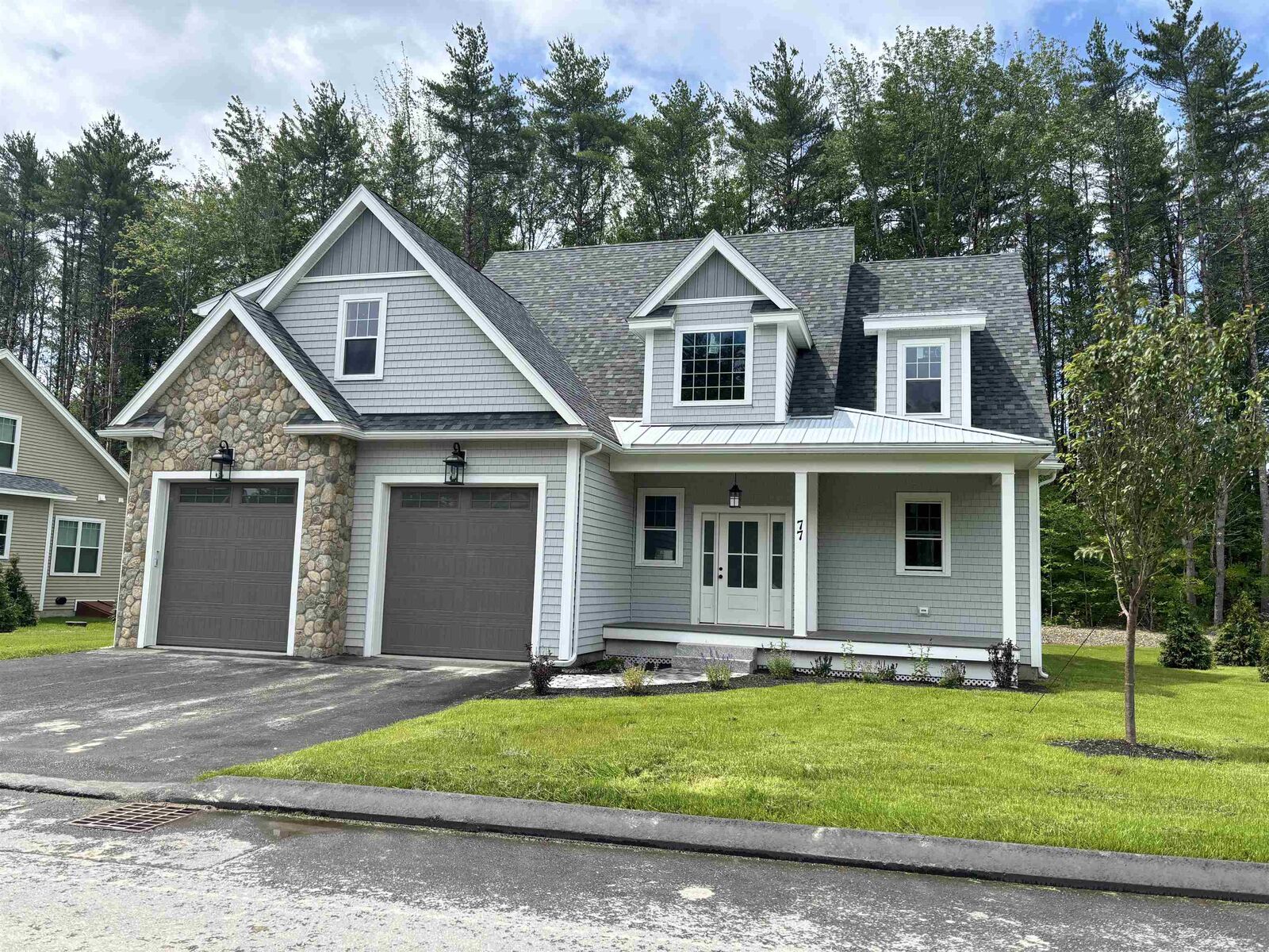 Property Photo: 77 Lady Walsingham Way NH 03246