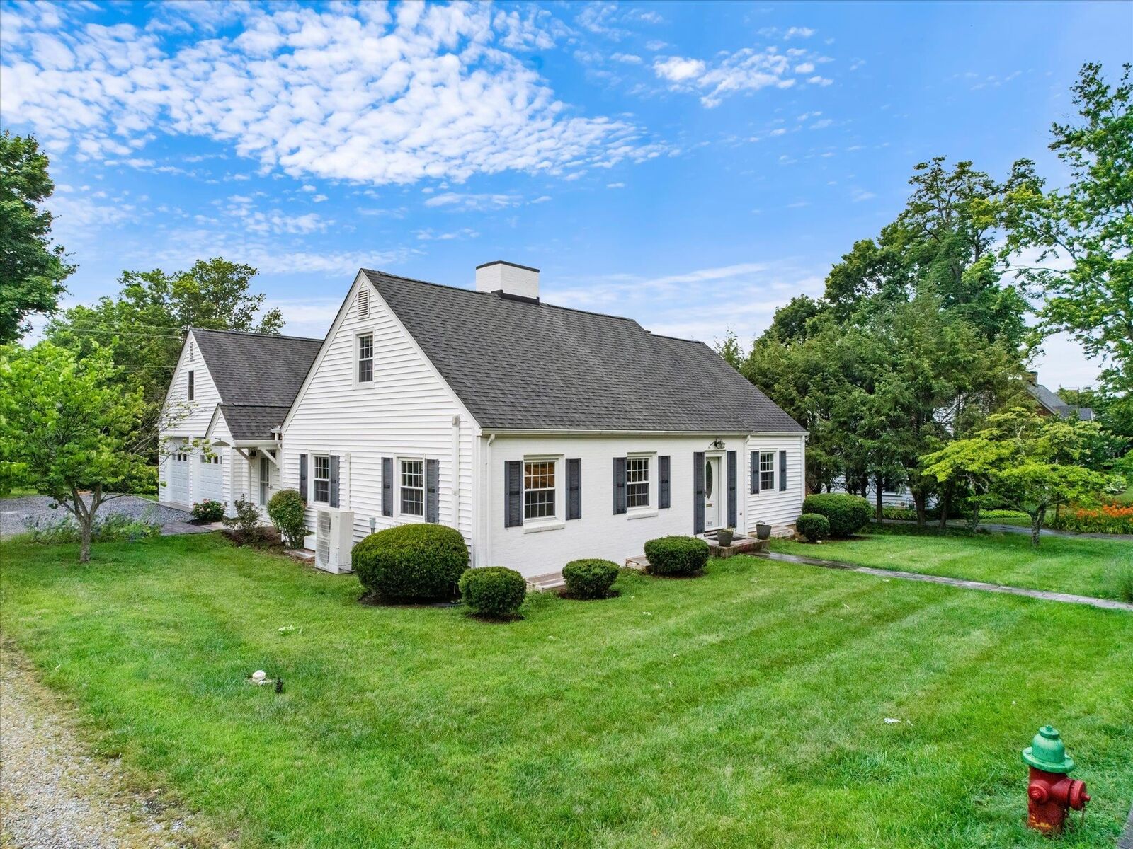 Property Photo: 910 Preston Avenue VA 24060