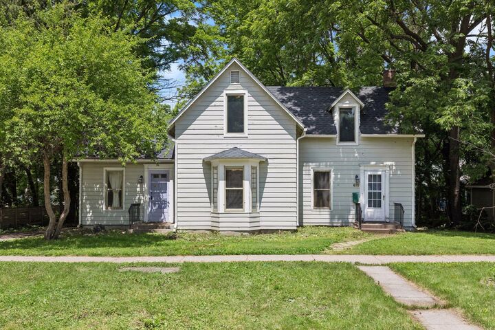 Property Photo:  615 2nd Street E  MN 55057 