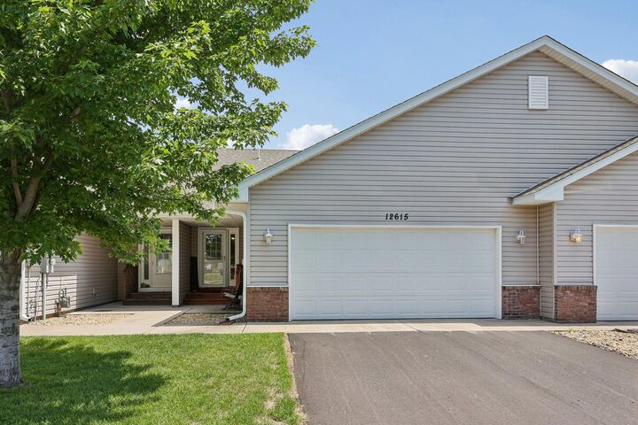 Property Photo:  12615 Pond View Road  MN 55398 