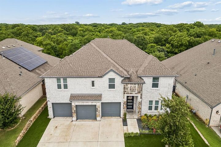 Property Photo: 4208 Linwood Avenue TX 75071
