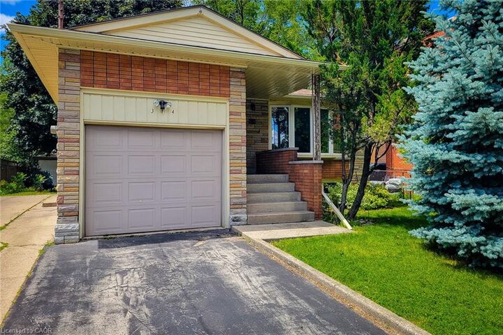 Property Photo:  314 Upper Kenilworth Avenue  ON L8T 4G2 