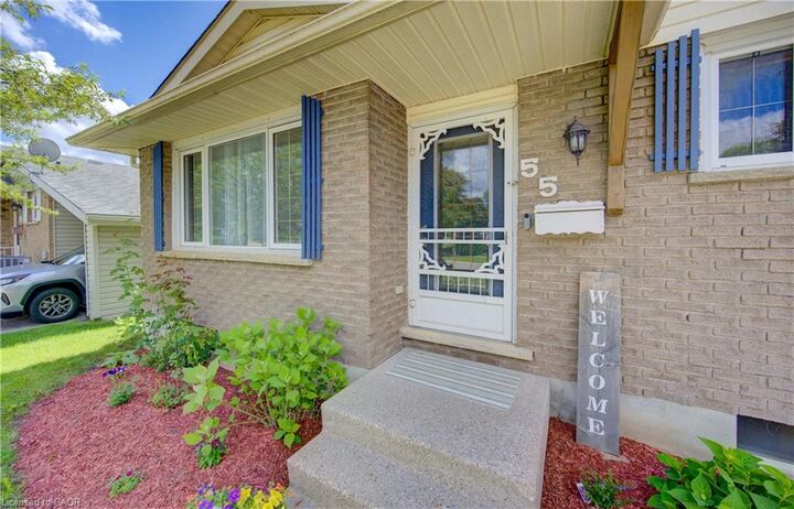 Property Photo:  55 Southwood Drive  ON N2E 2E6 