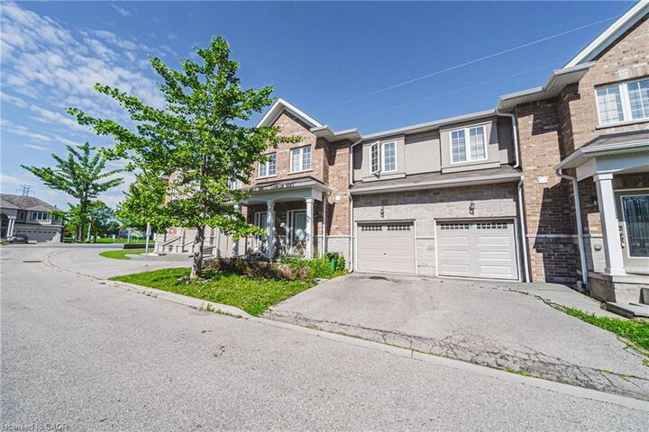 Property Photo:  90 Raymond Road 3  ON L9K 0A4 
