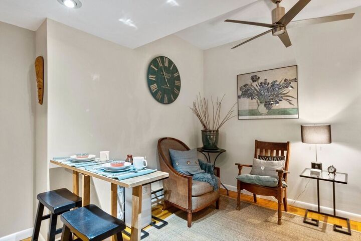 Property Photo: 20-22 Concord Ave B MA 02138