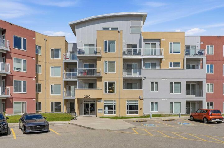 Property Photo: 604 East Lake Boulevard NE 2330 AB T4A 0G6