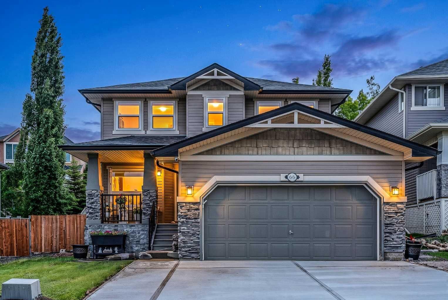 Property Photo:  66 Crestmont Drive SW  AB T3B 5X7 