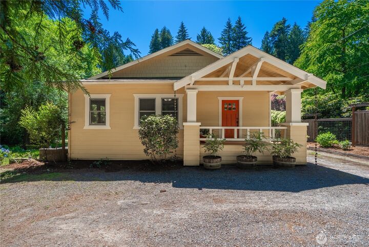 Property Photo: 18443 Ballinger Way NE WA 98155