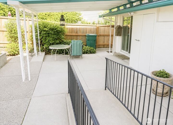 Property Photo:  4102  227th Place SW  WA 98043 