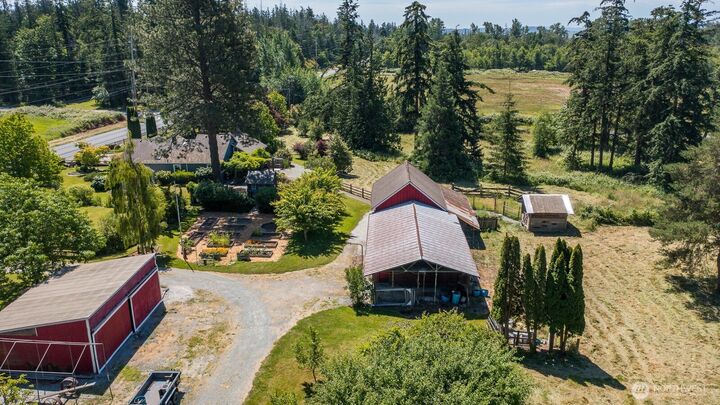 Property Photo: 11964 Farm To Market Road WA 98273