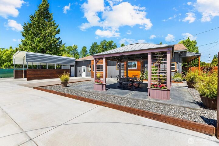 Property Photo: 3275 Bennett Drive WA 98225