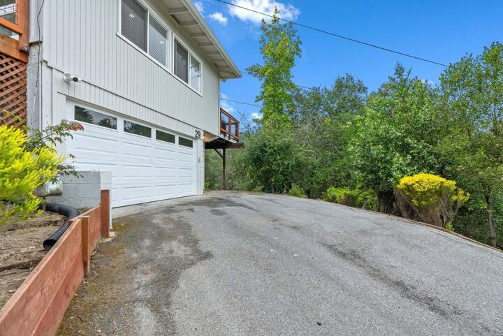 Property Photo:  29 Kendall Lane  CA 95066 