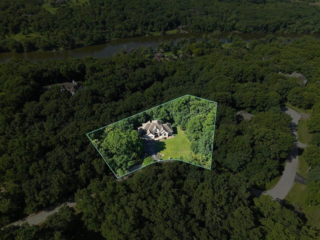 Property Photo:  5035 N Northwood Trace  WI 53545 