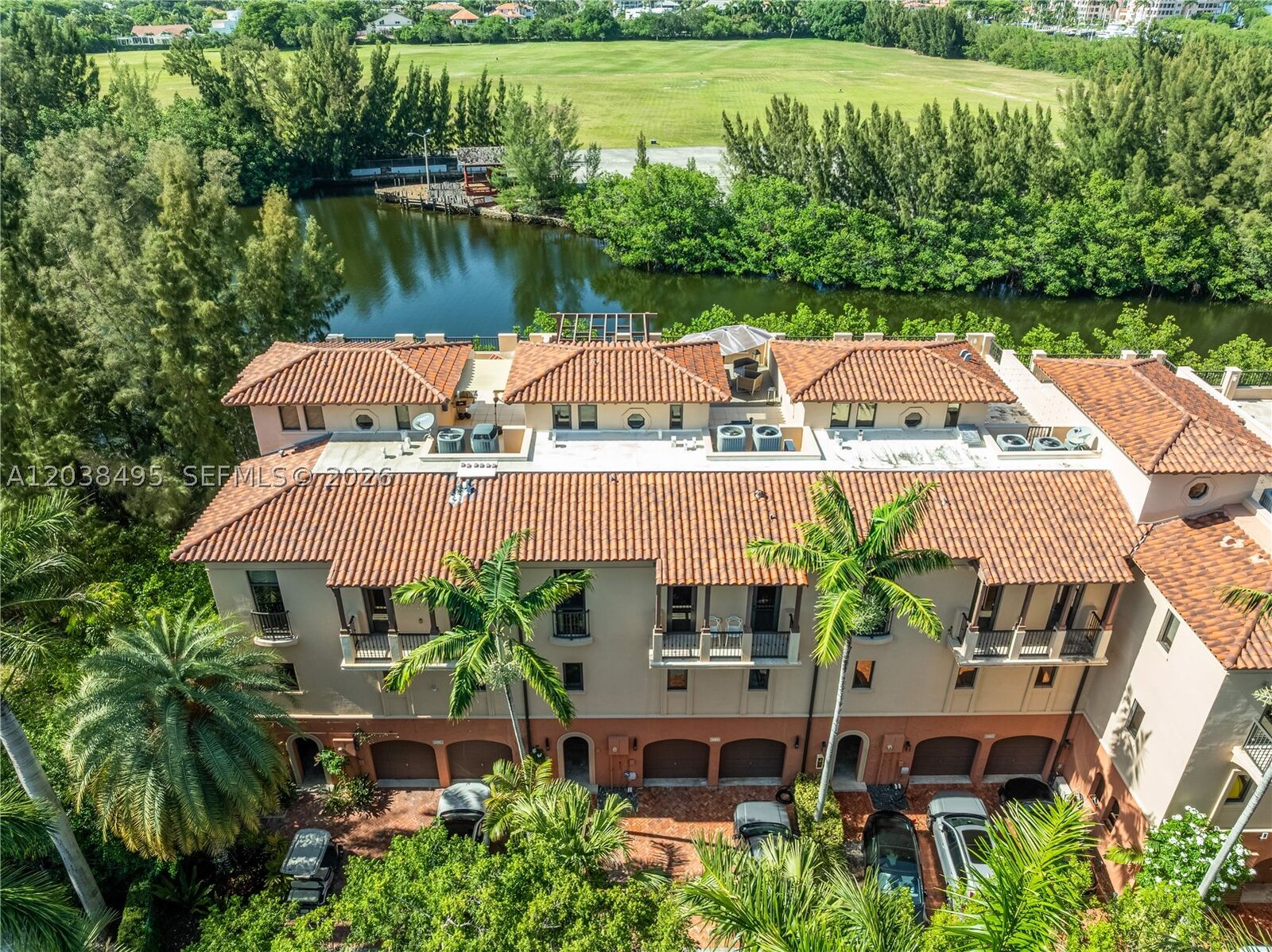 Property Photo:  6232 Paradise Point Dr  FL 33157 