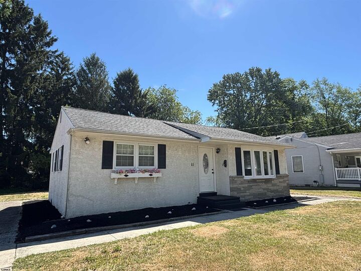 Property Photo:  11 Oxford Dr  NJ 08244 