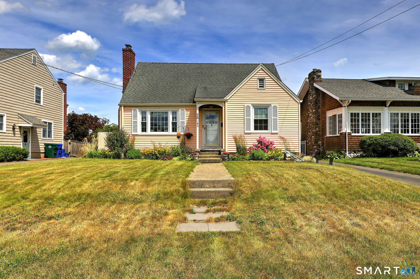 Property Photo: 182 Washington Parkway CT 06615