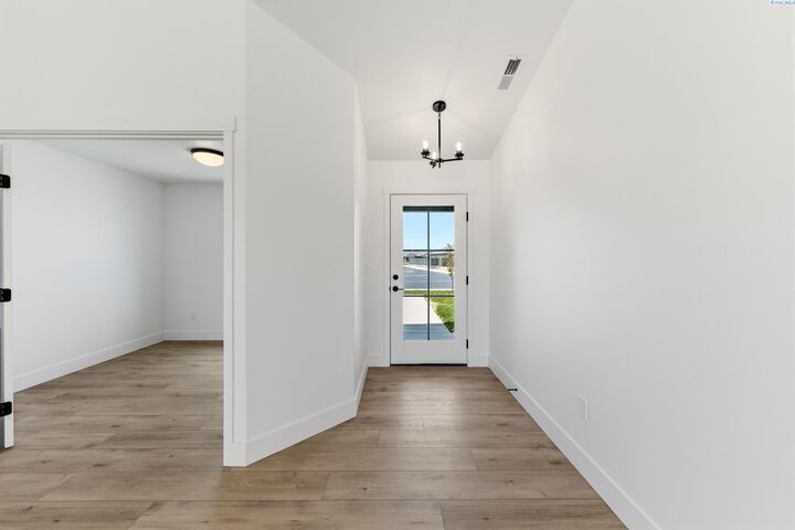 Property Photo: 6709 Road 105 WA 99301