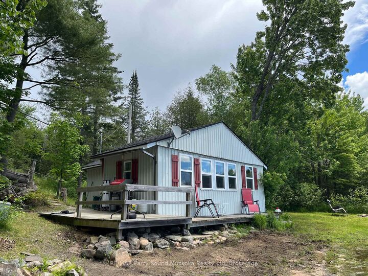 Property Photo: 455 Star Lake Road ON P2A 2W7