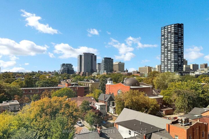 Property Photo: 195 McCaul Street 705 ON M5T 0E5