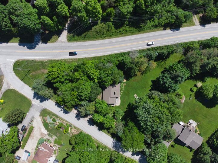Property Photo: 109 Maple Ridge Road ON N4K 5N4
