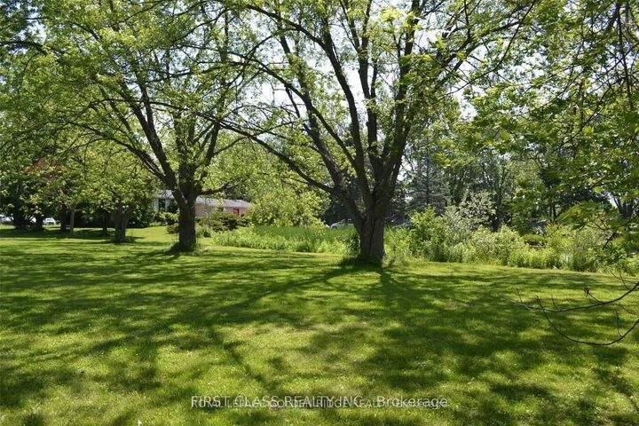 Property Photo: 13099 Kennedy Road ON L4A 7X5