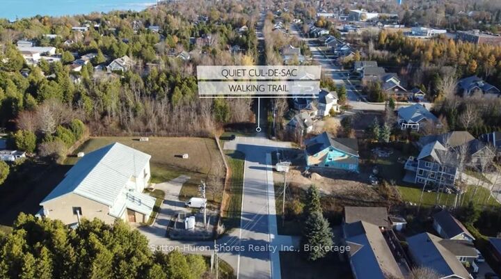 Property Photo: 286 Grosvenor Street S ON N0H 2L0