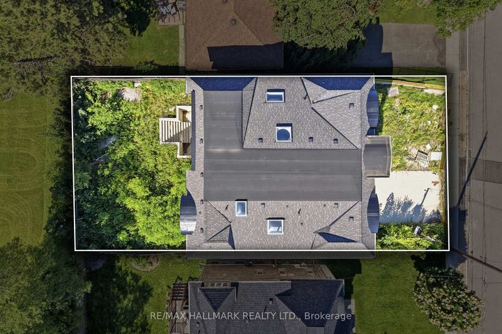 Property Photo: 23 Morewood Crescent ON M2K 1L8