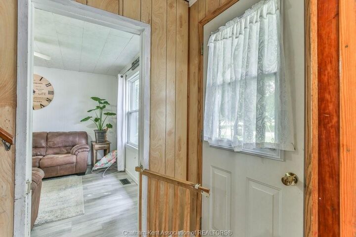 Photo de la propriété: 6735 Richmond Road ON N5H 2R5