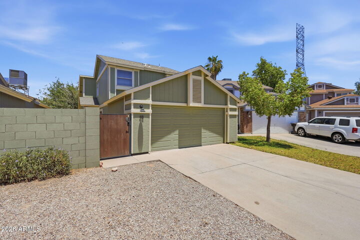 Property Photo:  1915 S 39th Street 48  AZ 85206 