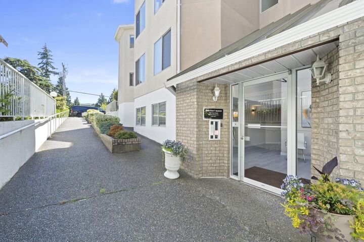 Property Photo: 1327 Best Street 203 BC V4B 4E3