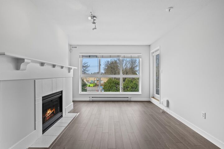 Property Photo:  5500 Lynas Lane 304  BC V7C 5R5 