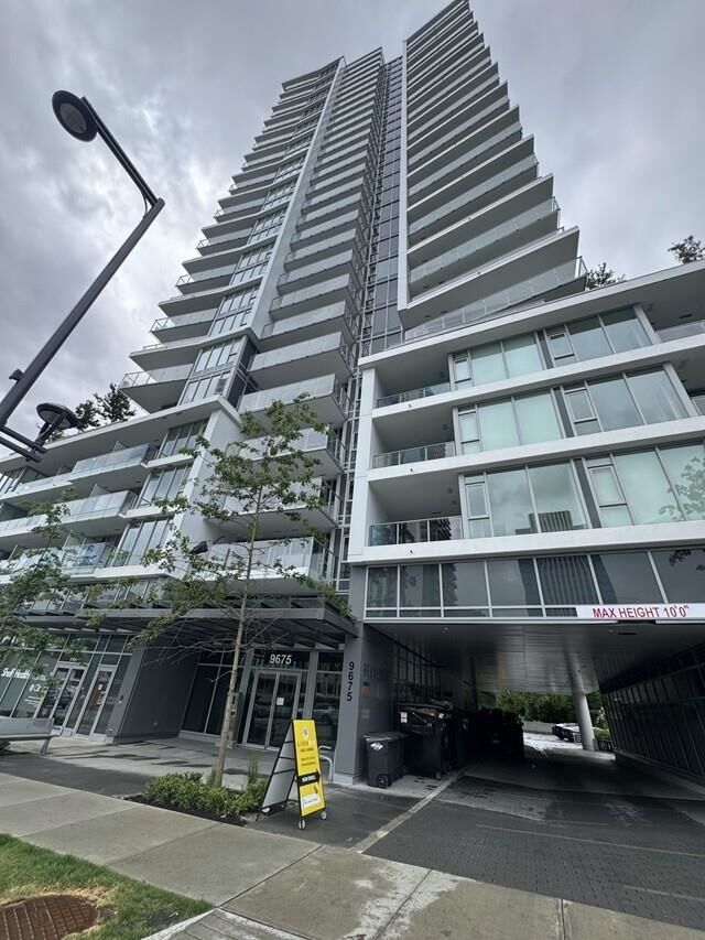 9675 King George Boulevard 1108 — photo 1