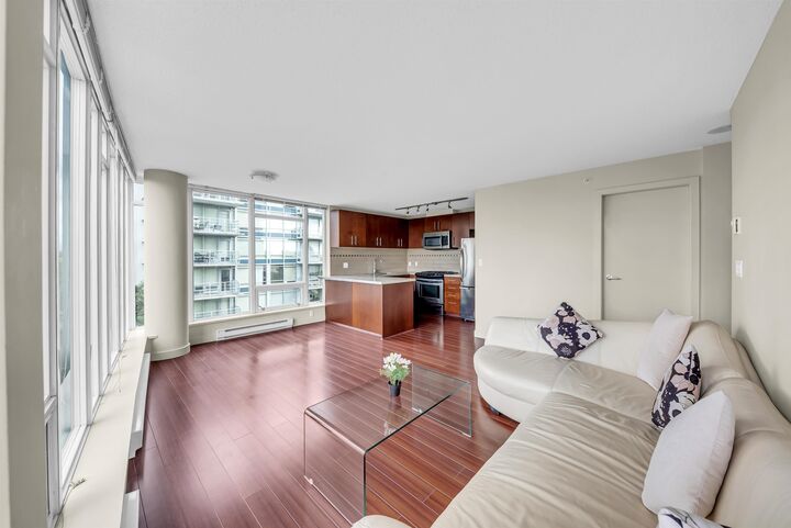 Property Photo: 8288 Lansdowne Road 703 BC V6X 0B3