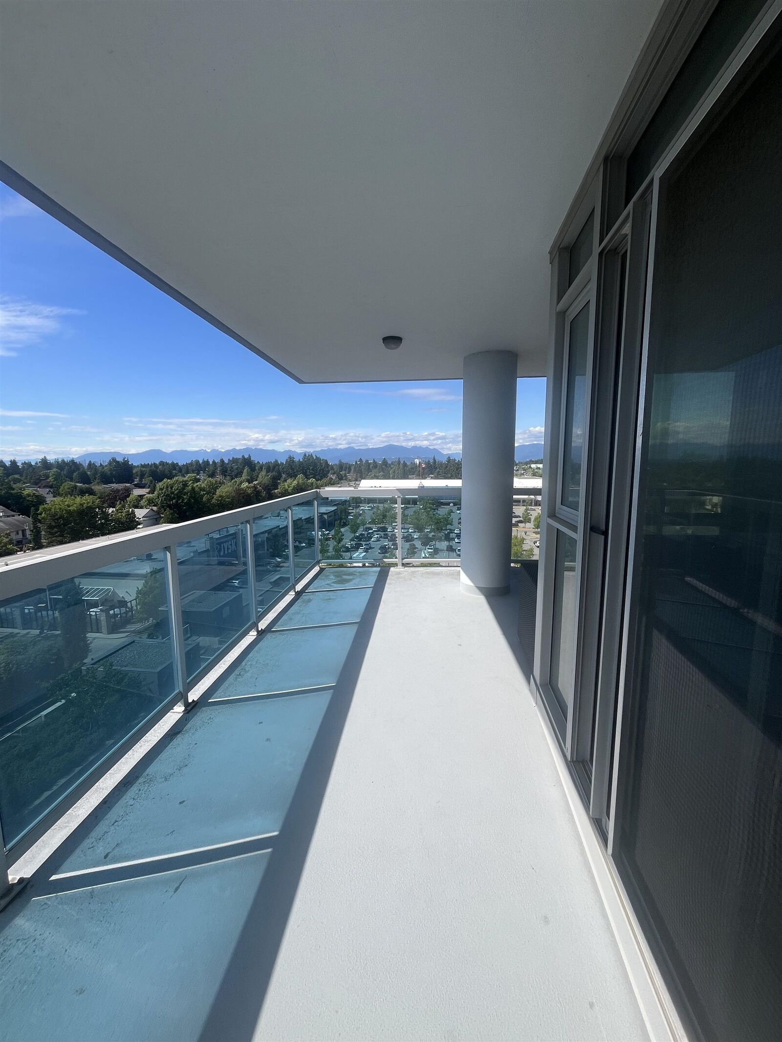 Property Photo: 11967 80 Avenue 902 BC V4C 0E2