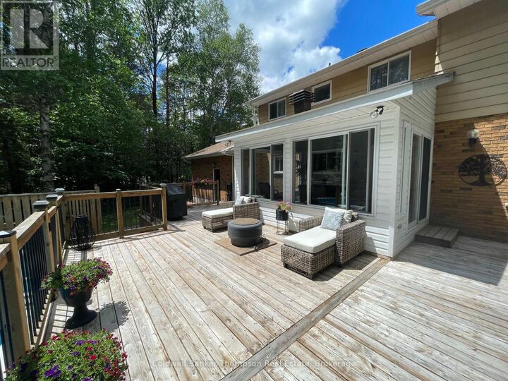 Property Photo: 9 Murray Street ON P0A 1Z0